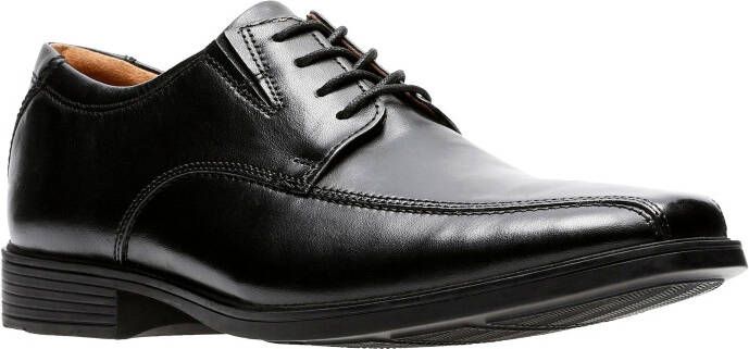 Clarks Veterschoenen Tilden Walk Vrijetijdsschoen lage schoen veterschoen met modieuze siernaad