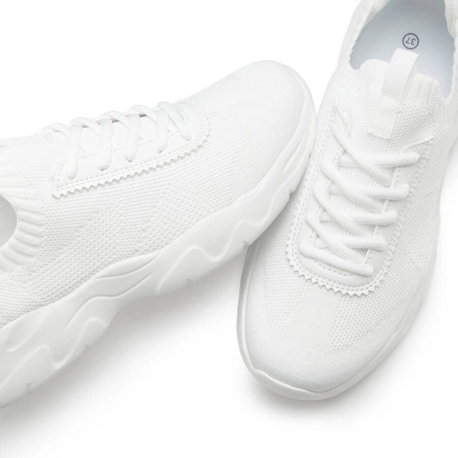 active by Lascana Sneakers ultralicht en comfortabel om zo aan te schieten vegan