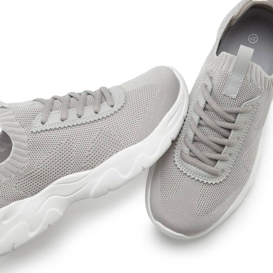 active by Lascana Sneakers ultralicht en comfortabel om zo aan te schieten vegan