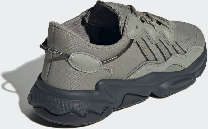 adidas Originals Sneakers OZWEEGO