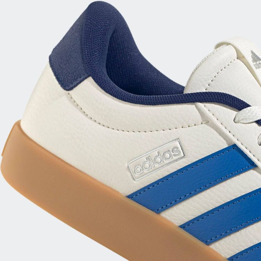 adidas Sportswear Sneakers geïnspireerd door het ontwerp van de adidas samba