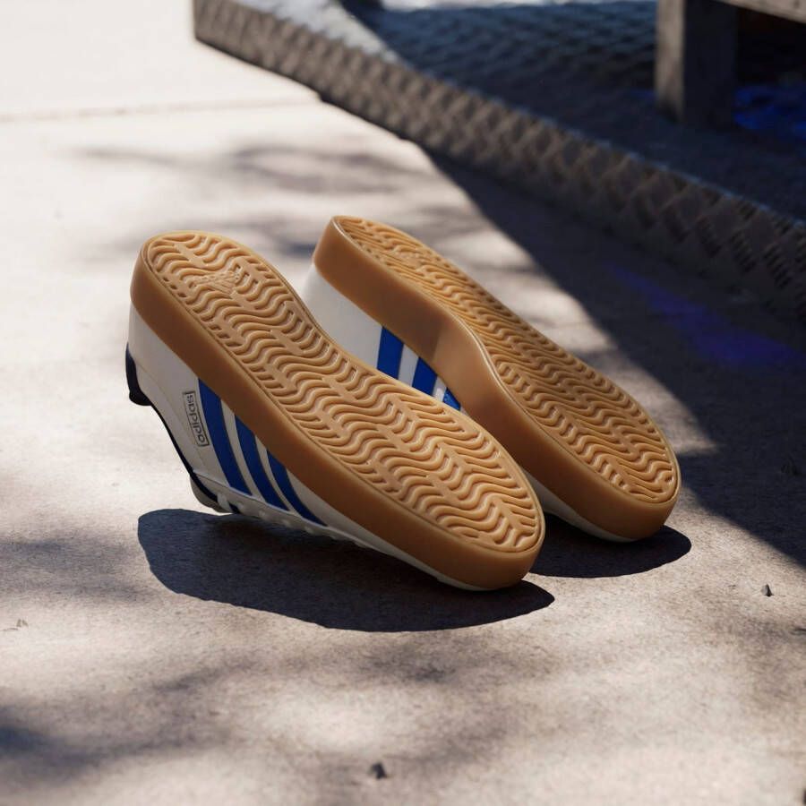 adidas Sportswear Sneakers geïnspireerd door het ontwerp van de adidas samba