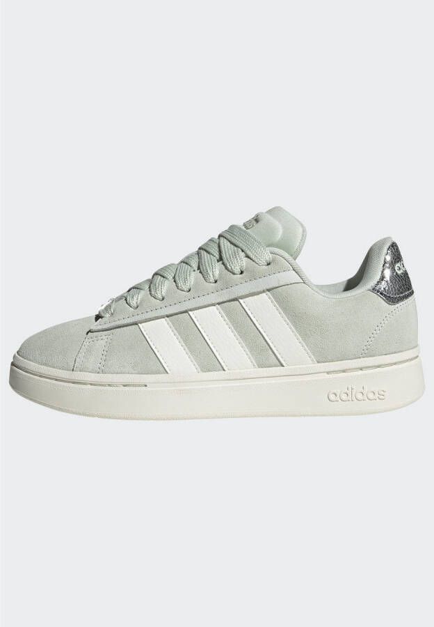 adidas Sportswear Sneakers GRAND COURT ALPHA 00S Design geïnspireerd door de adidas Campus 00