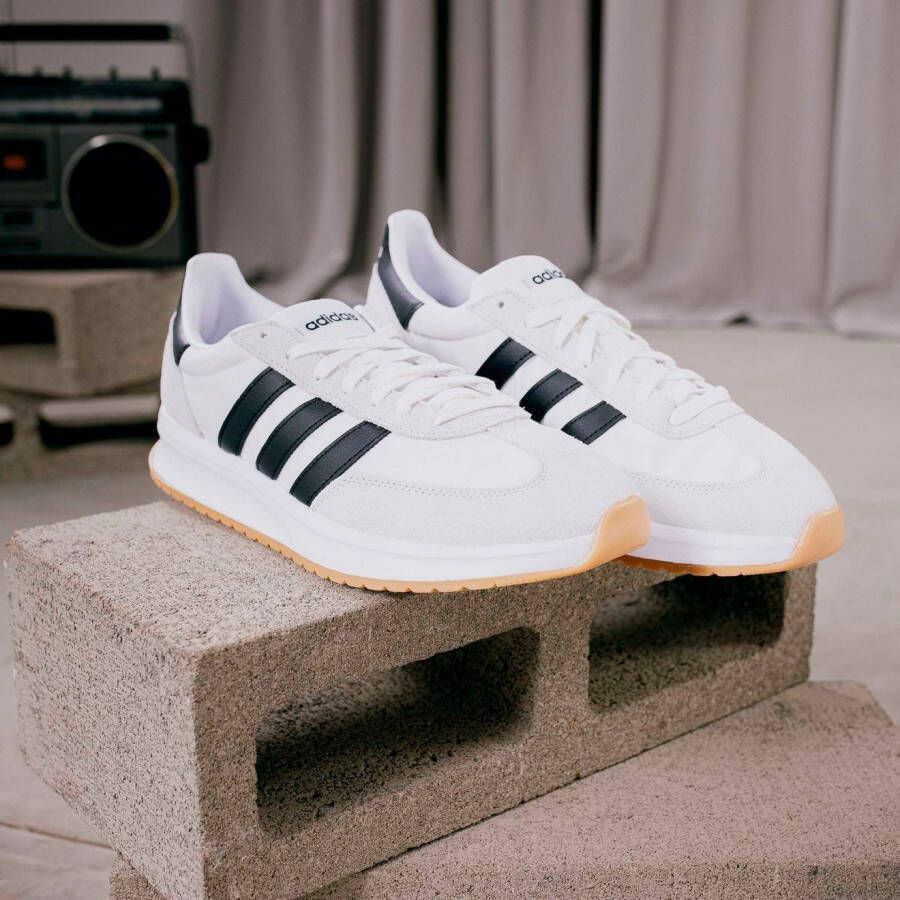 adidas Sportswear Sneakers RUN 70S 2.0 geïnspireerd door het ontwerp van de adidas sl72