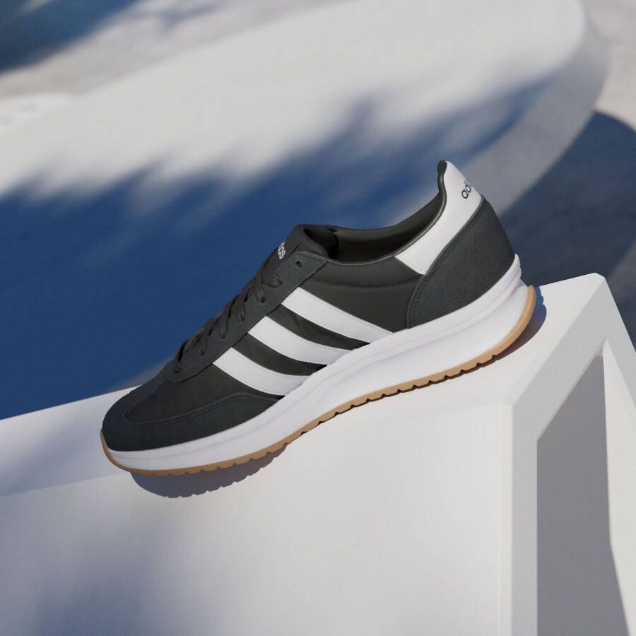 adidas Sportswear Sneakers RUN 70S 2.0 geïnspireerd door het ontwerp van de adidas sl72