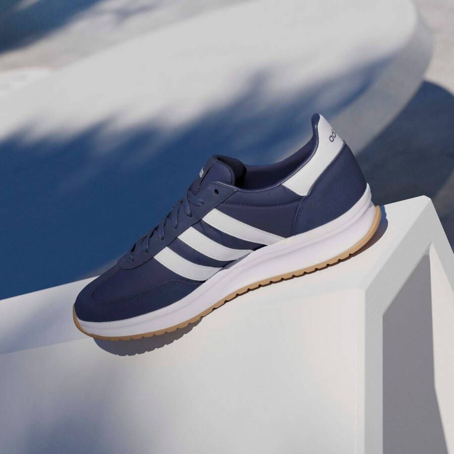 adidas Sportswear Sneakers RUN 70S 2.0 geïnspireerd door het ontwerp van de adidas sl72