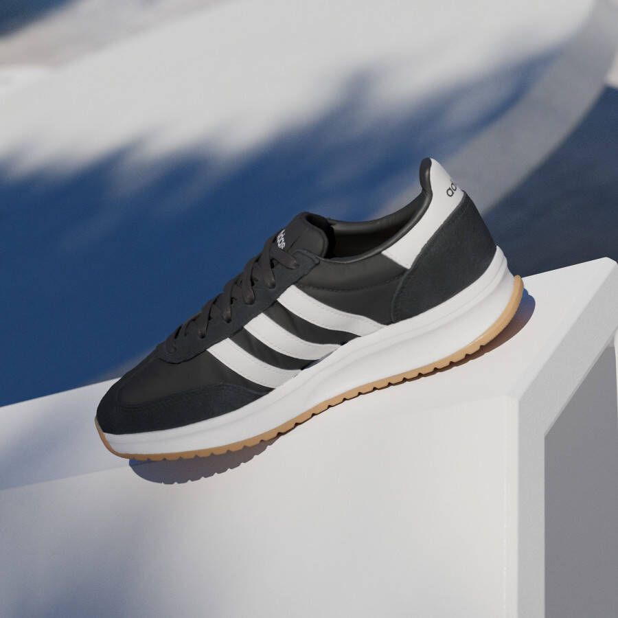 ADIDAS SPORTSWEAR Leren sneakers met labeltypische strepen model 'RUN 70s 2 0' - Foto 15