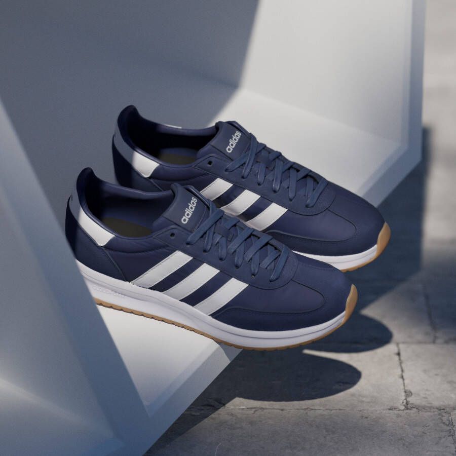 ADIDAS SPORTSWEAR Leren sneakers met labeltypische strepen model 'RUN 70s 2 0' - Foto 13