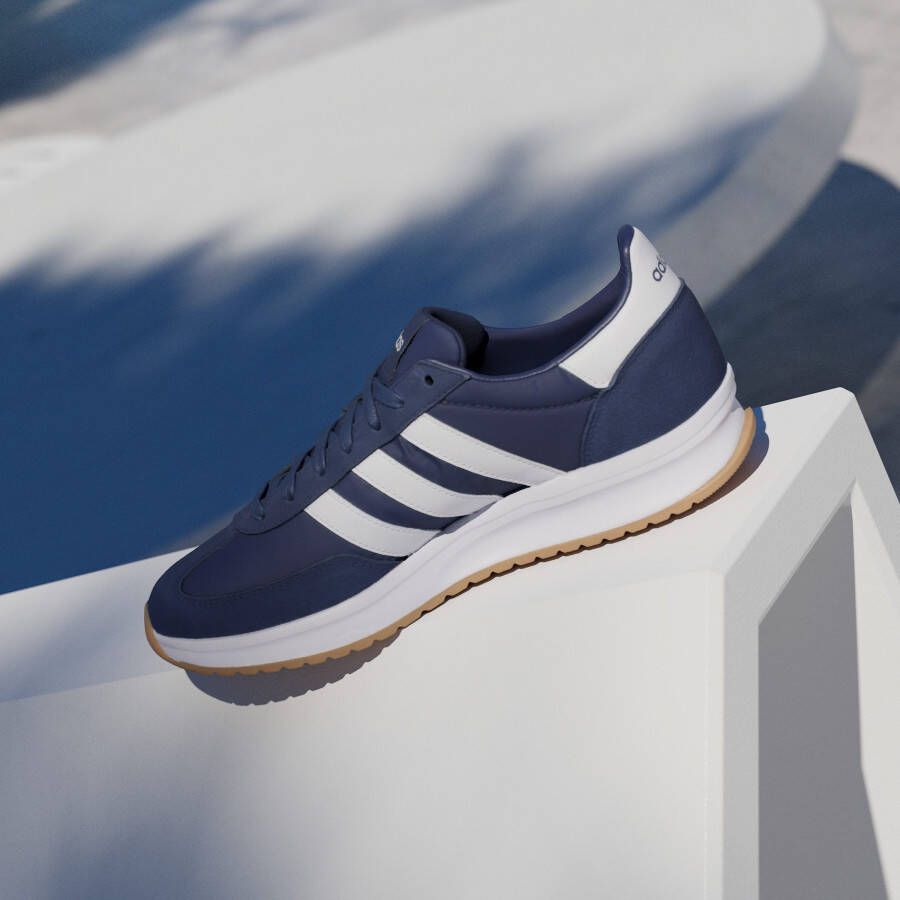 ADIDAS SPORTSWEAR Leren sneakers met labeltypische strepen model 'RUN 70s 2 0' - Foto 15