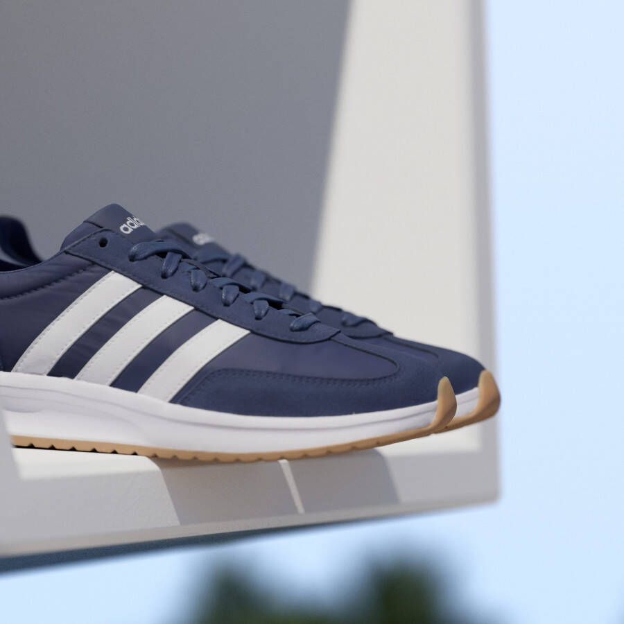 ADIDAS SPORTSWEAR Leren sneakers met labeltypische strepen model 'RUN 70s 2 0' - Foto 10