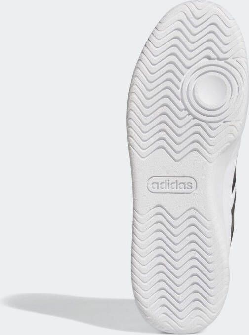 adidas Sportswear Sneakers TURNAROUND