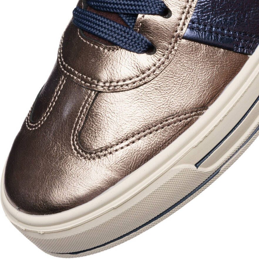 Ara Plateausneakers CANBERRA Plateau sneaker veterschoen in metallic look H-wijdte