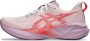 ASICS Women's Novablast 5 Hardloopschoenen roze - Thumbnail 4