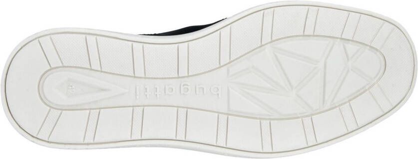 Bugatti Slip-on sneakers Lage schoen vrijetijdssneaker met perforatie elastische veters