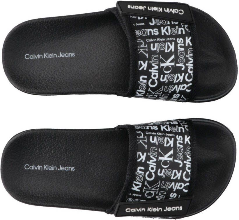 Calvin Klein Badslippers AOP POOL SLIDE zomerschoen slippers badschoen poolslides met logo-schriften