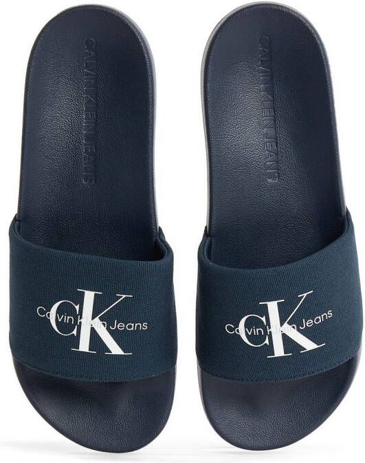 Calvin Klein Badslippers SLIDE MONOGRAM zomerschoen slippers badschoens strandschoen met logo-opschrift