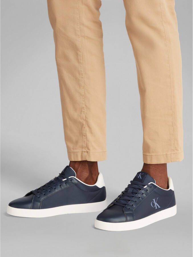 Calvin Klein Plateausneakers 3 CUPSOLE PU vrijetijdsschoen lage schoen veterschoen met gepolsterde schacht