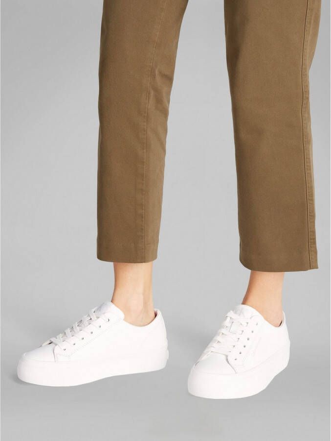 Calvin Klein Plateausneakers VULC FLATFORM LOW MG LTH veterschoenen lage schoen vrijetijdsschoen in klassieke look