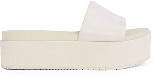 Calvin Klein Slippers FLATFORM SANDAL SLIDE IN NYLON poolslides zomerschoen strand-schoen plateausool om in te stappen