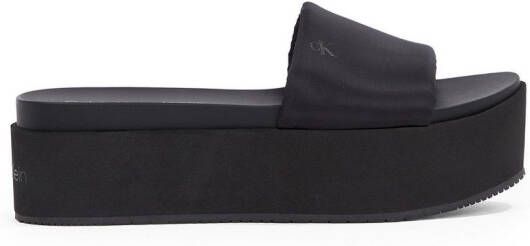 Calvin Klein Slippers FLATFORM SANDAL SLIDE IN NYLON poolslides zomerschoen strand-schoen plateausool om in te stappen