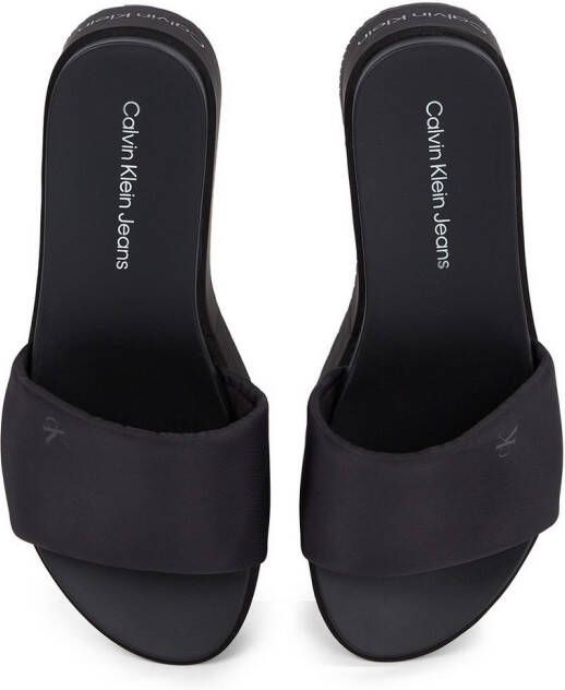 Calvin Klein Slippers FLATFORM SANDAL SLIDE IN NYLON poolslides zomerschoen strand-schoen plateausool om in te stappen