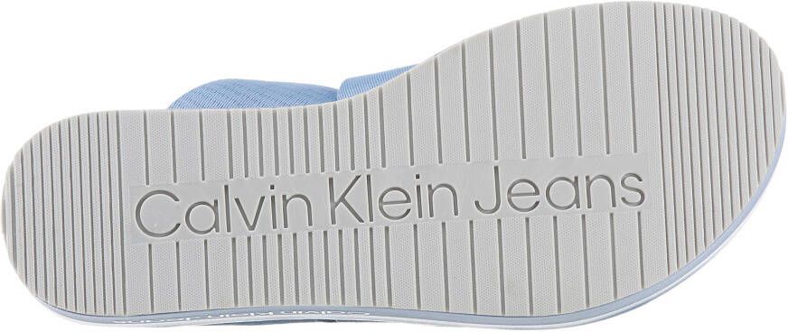 Calvin Klein Slippers FLATFORM SANDAL WEBBING IN MR plateau zomerschoen slippers met logo-opdruk