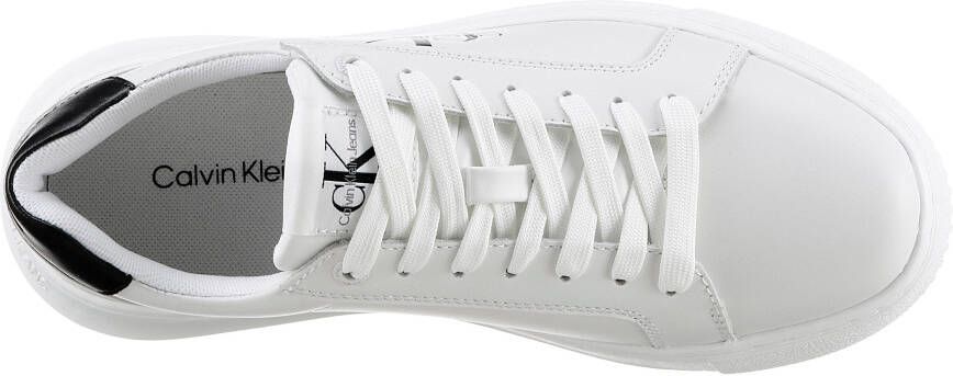 Calvin Klein Plateausneakers CHUNKY CUPSOLE MONO LTH WN vrijetijdsschoen lage schoen veterschoen met ck-opdruk aan de zijkant