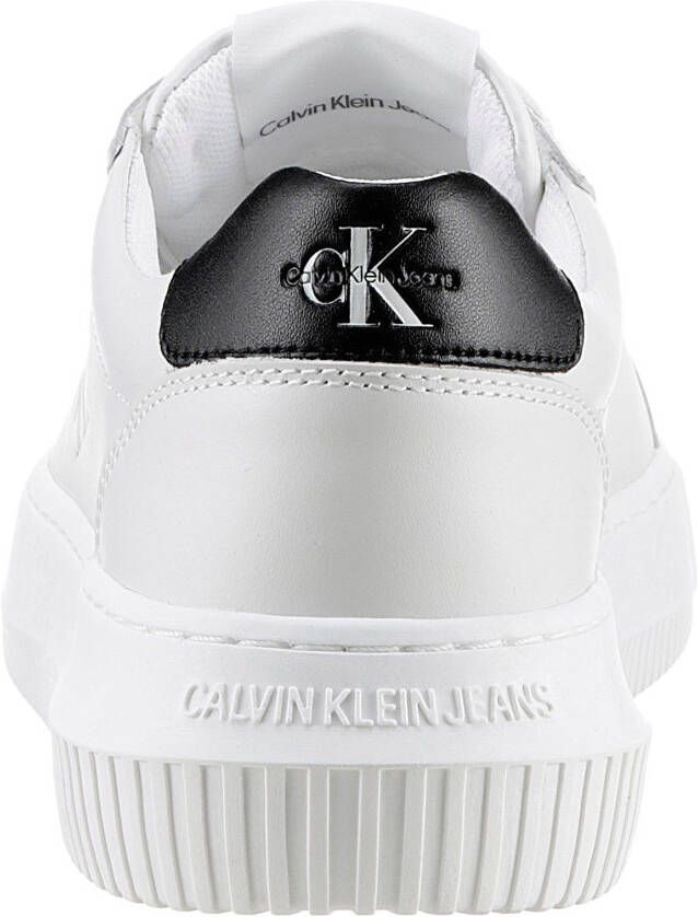 Calvin Klein Plateausneakers CHUNKY CUPSOLE MONO LTH WN vrijetijdsschoen lage schoen veterschoen met ck-opdruk aan de zijkant