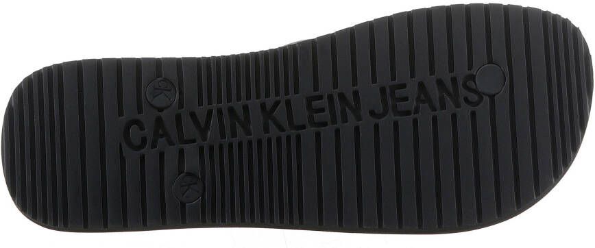 Calvin Klein Teenslippers met een logo-opschrift