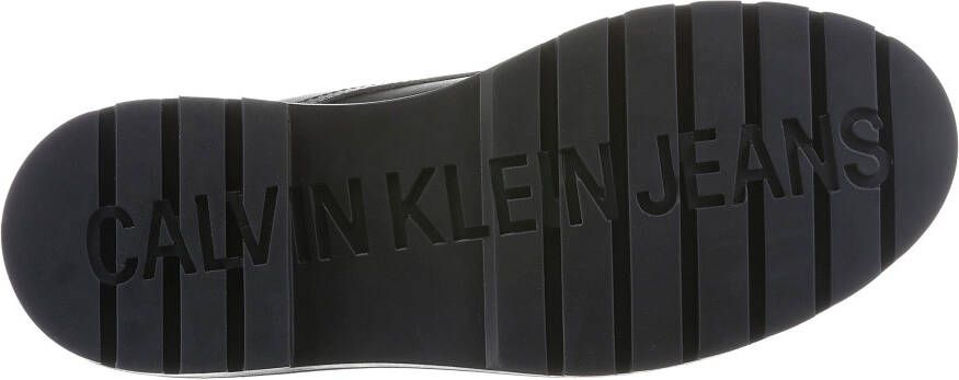 Calvin Klein Veterlaarsjes COMBAT MID LACEUP BOOT ZIP WN met logo-opschrift opzij