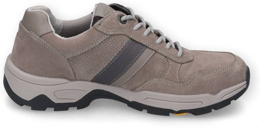 camel active Sneakers met gepolsterde binnenzool vrijetijdsschoen lage schoen veterschoen