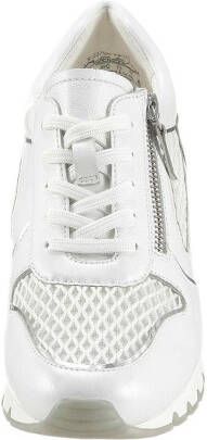 Caprice Sneakers