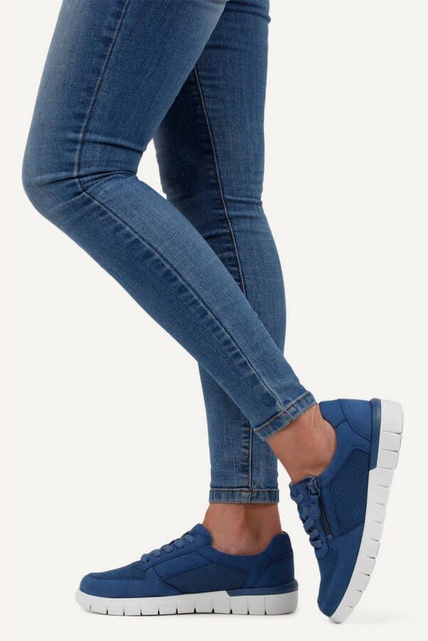 Caprice Sneakers met sleehak vrijetijdsschoen lage schoen veterschoen in comfortwijdte h = zeer breed
