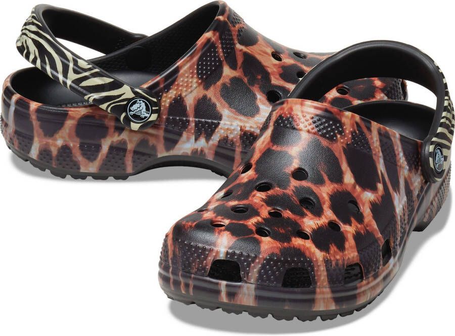 Crocs Clogs Classic Animal Remix Clog in animal-look