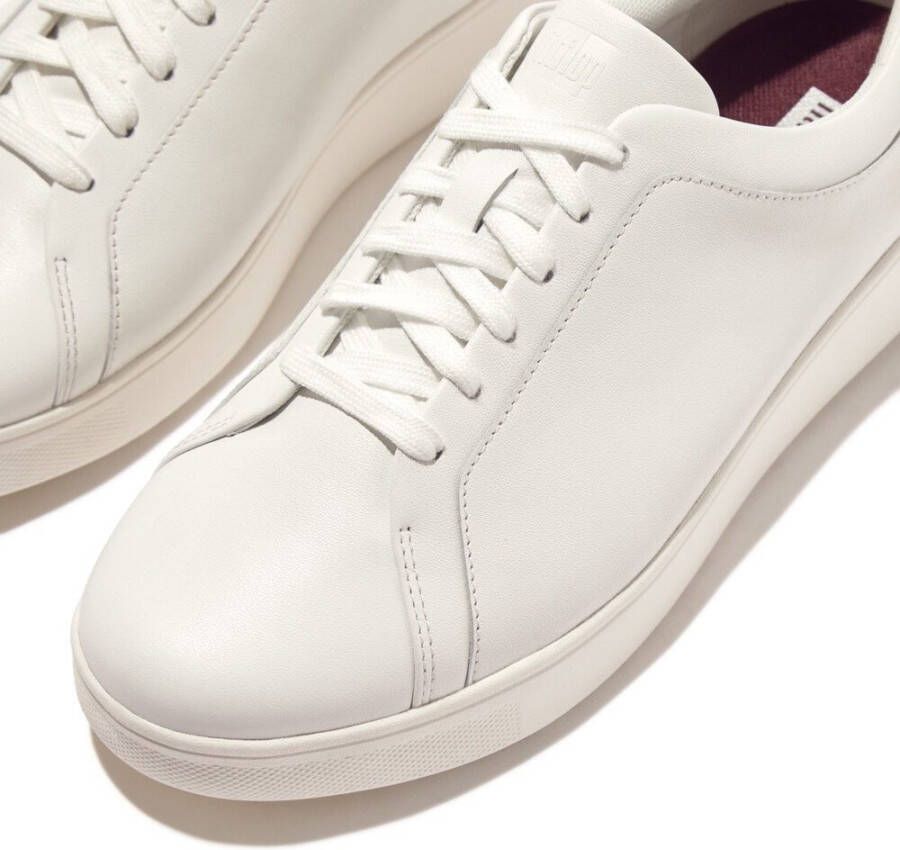 Fitflop Sneakers RALLY CRYSTAL Vrijetijdsschoen veterschoen lage schoen met metallic hielpatch