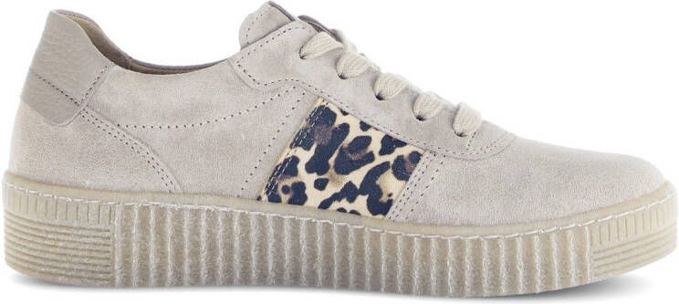 Gabor Plateausneakers vrijetijdsschoen halfhoge schoen veterschoen met plateauzool in crêpe-optiek