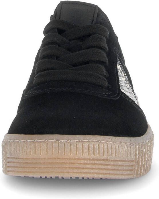 Gabor Plateausneakers vrijetijdsschoen halfhoge schoen veterschoen met plateauzool in crêpe-optiek
