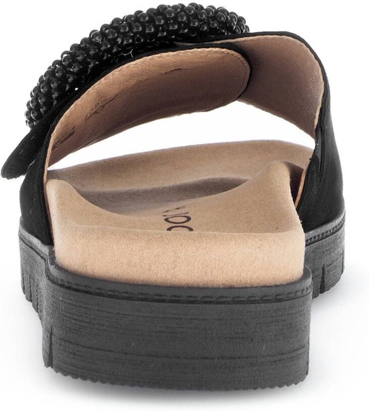 Gabor Slippers plateau zomerschoen slippers met sierparels aan de decoratieve gesp