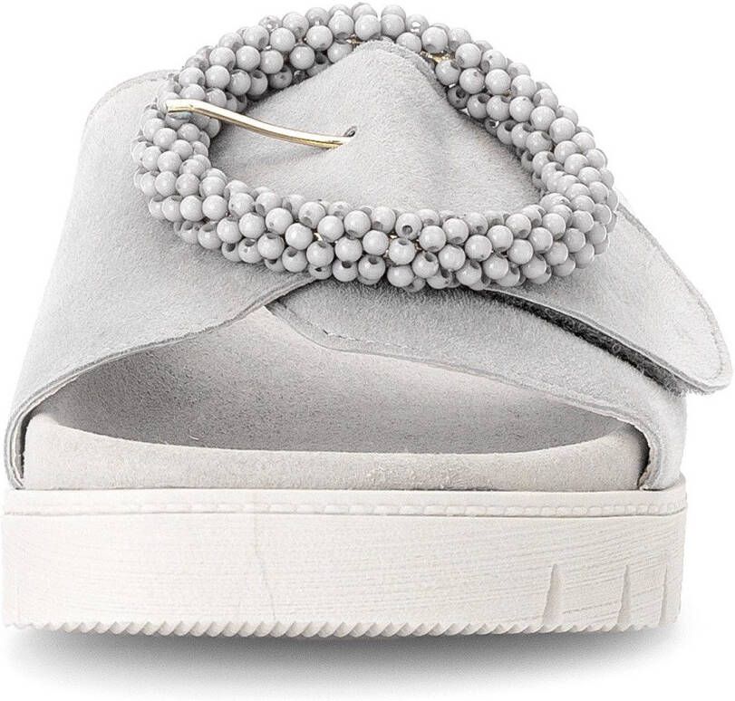 Gabor Slippers plateau zomerschoen slippers met sierparels aan de decoratieve gesp