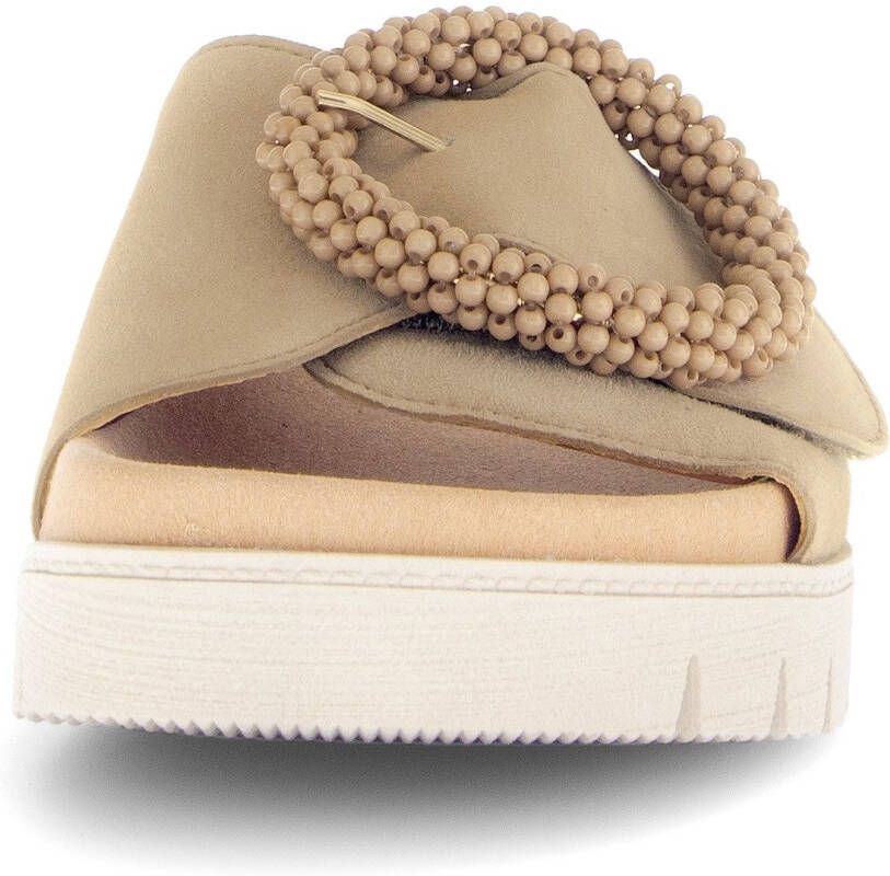 Gabor Slippers plateau zomerschoen slippers met sierparels aan de decoratieve gesp