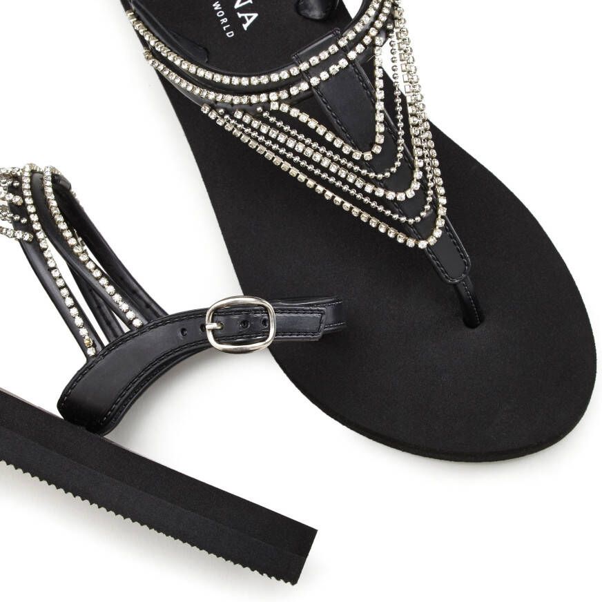 Lascana Badslippers Zomerschoen Sandaal badschoen zomerschoen teenslipper met strass-ketting VEGAN