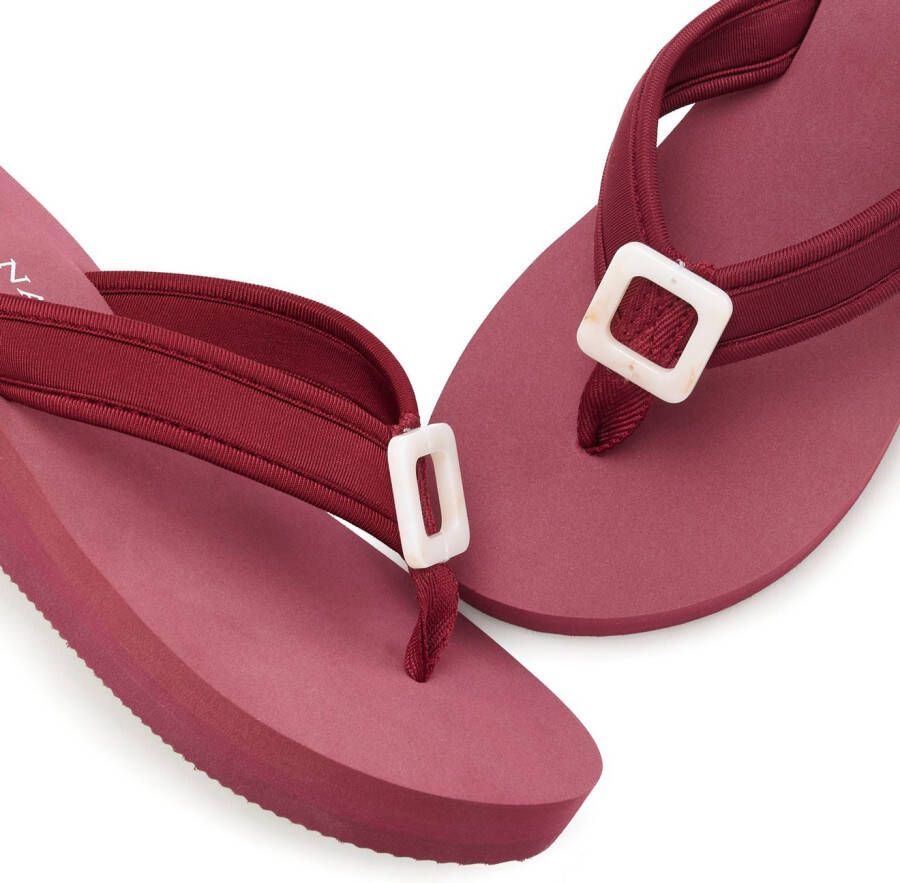 Lascana Badslippers Sandaal pantoffel badslipper met decoratieve applicatie VEGAN