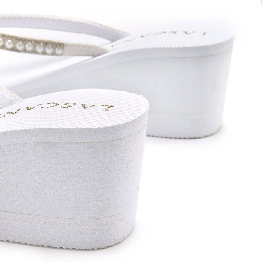 Lascana Badslippers Sandaal pantoletten badschoen met sleehak en parels VEGAN