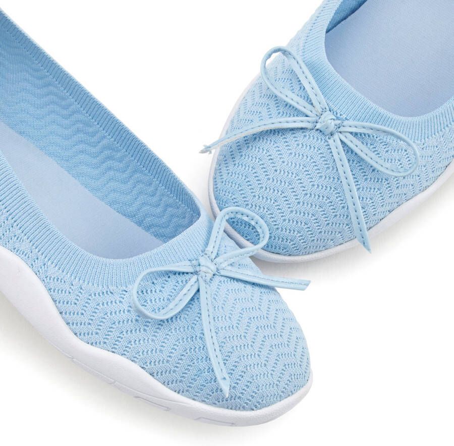 Lascana Sneaker ballerina's Slipper lage schoen slip-on sneaker ultralicht VEGAN