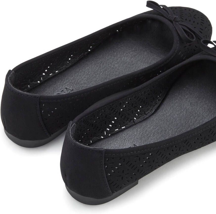 Lascana Ballerina's Vrijetijdsschoen slipper lage schoen met kleine cut-outs VEGAN