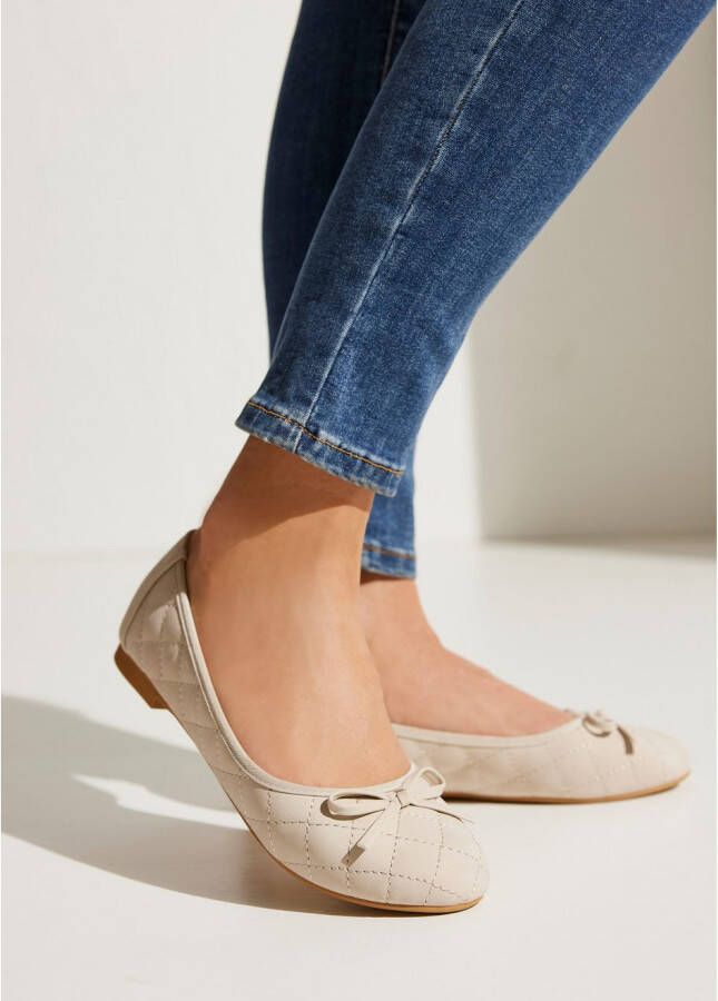 Lascana Ballerina's Slipper instapschoen met strikapplicatie vegan