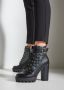 Lascana Laarsjes met blokhak en verfijnde patroon high-heel enkellaars vegan - Thumbnail 2