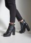 Lascana Laarsjes met blokhak en verfijnde patroon high-heel enkellaars vegan - Thumbnail 7