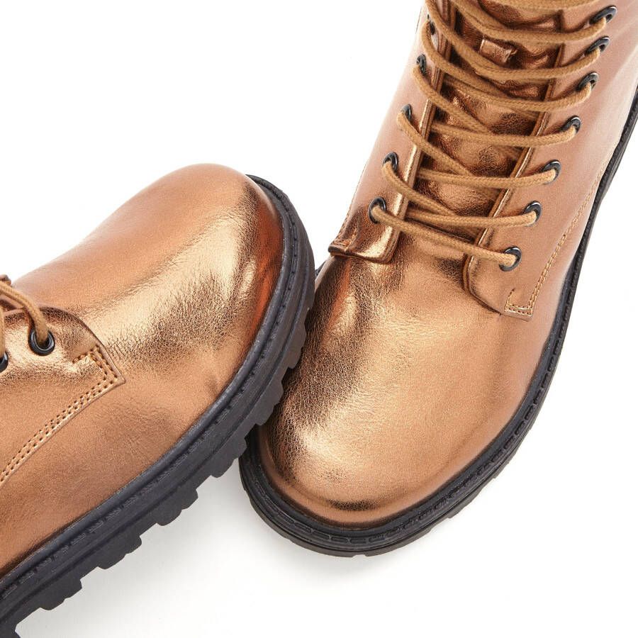 Lascana Laarsjes in de trendy metallic look laarzen vegan
