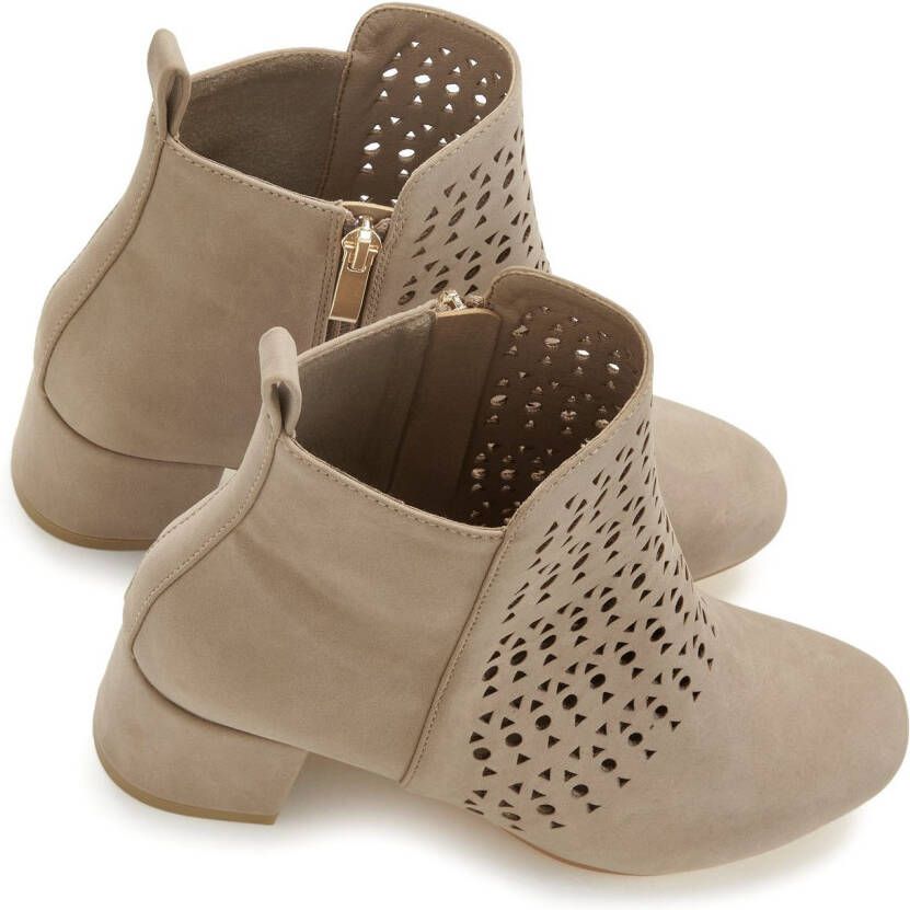 Lascana Laarsjes Laarzen met kleine cut-outs VEGAN